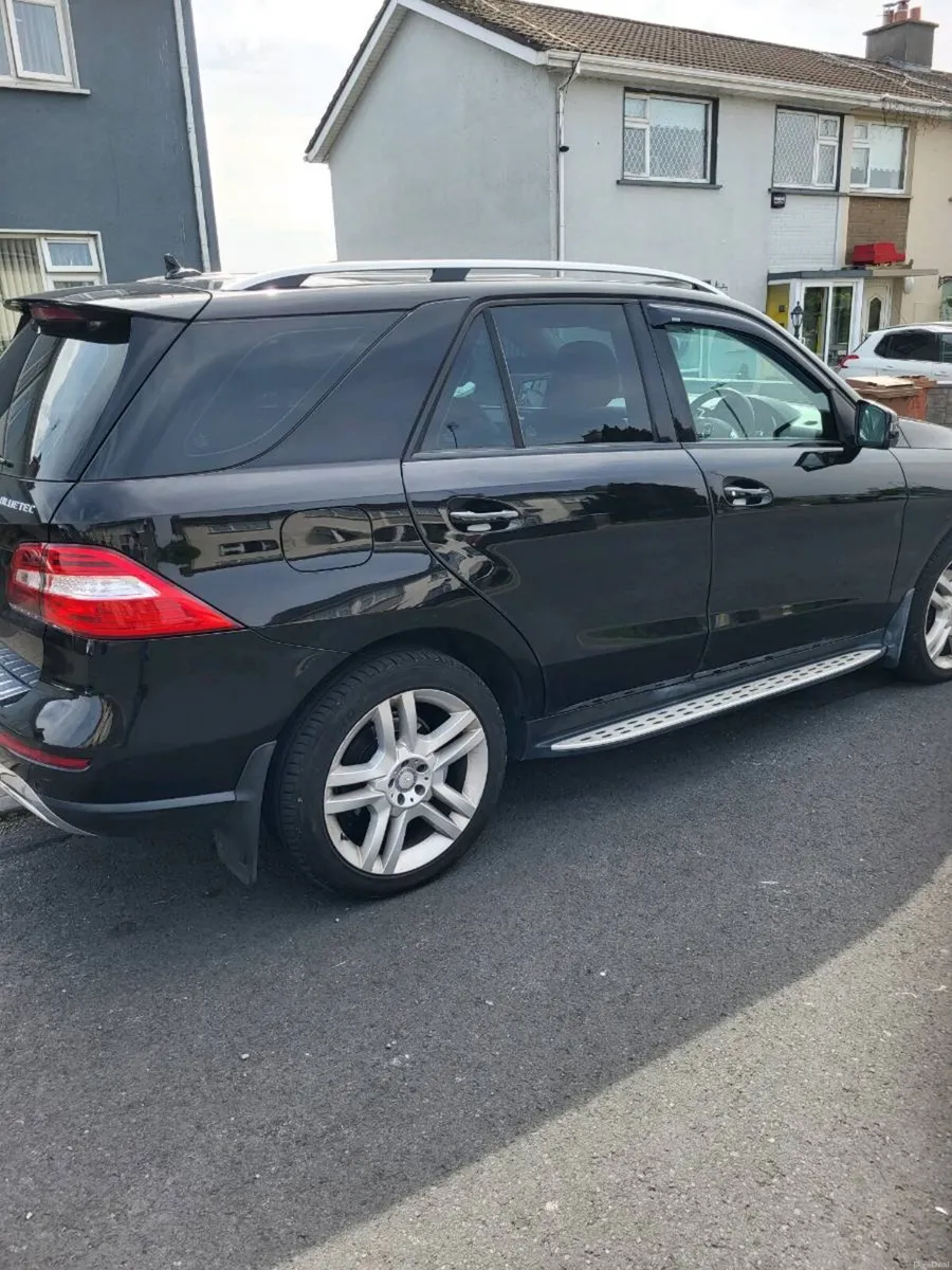 Mercedes-Benz M-Class 2013 - Image 4