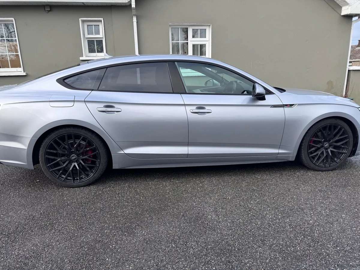 Audi A5 S-line (Black-Edition) - Image 1