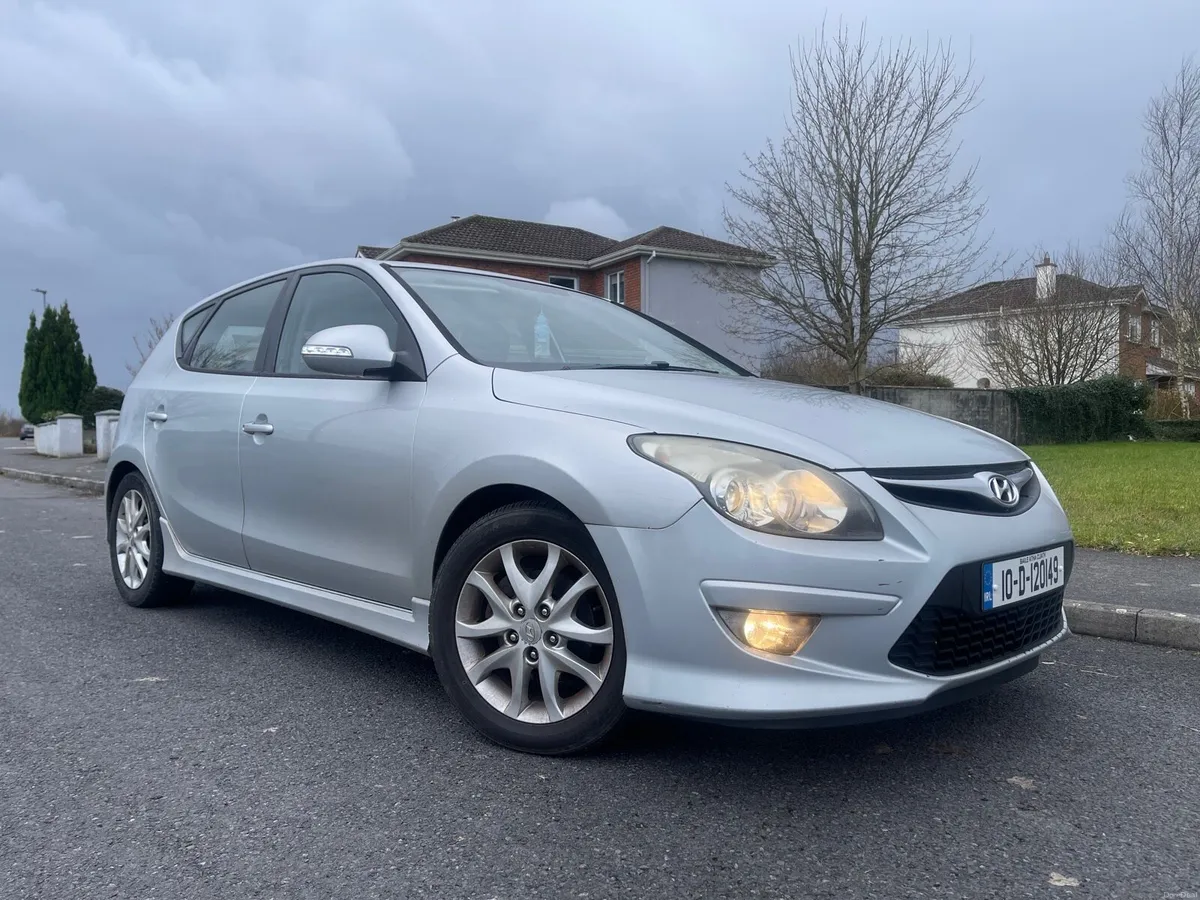 Hyundai i30 Edition 1.6 Diesel NCT TAX - Image 1