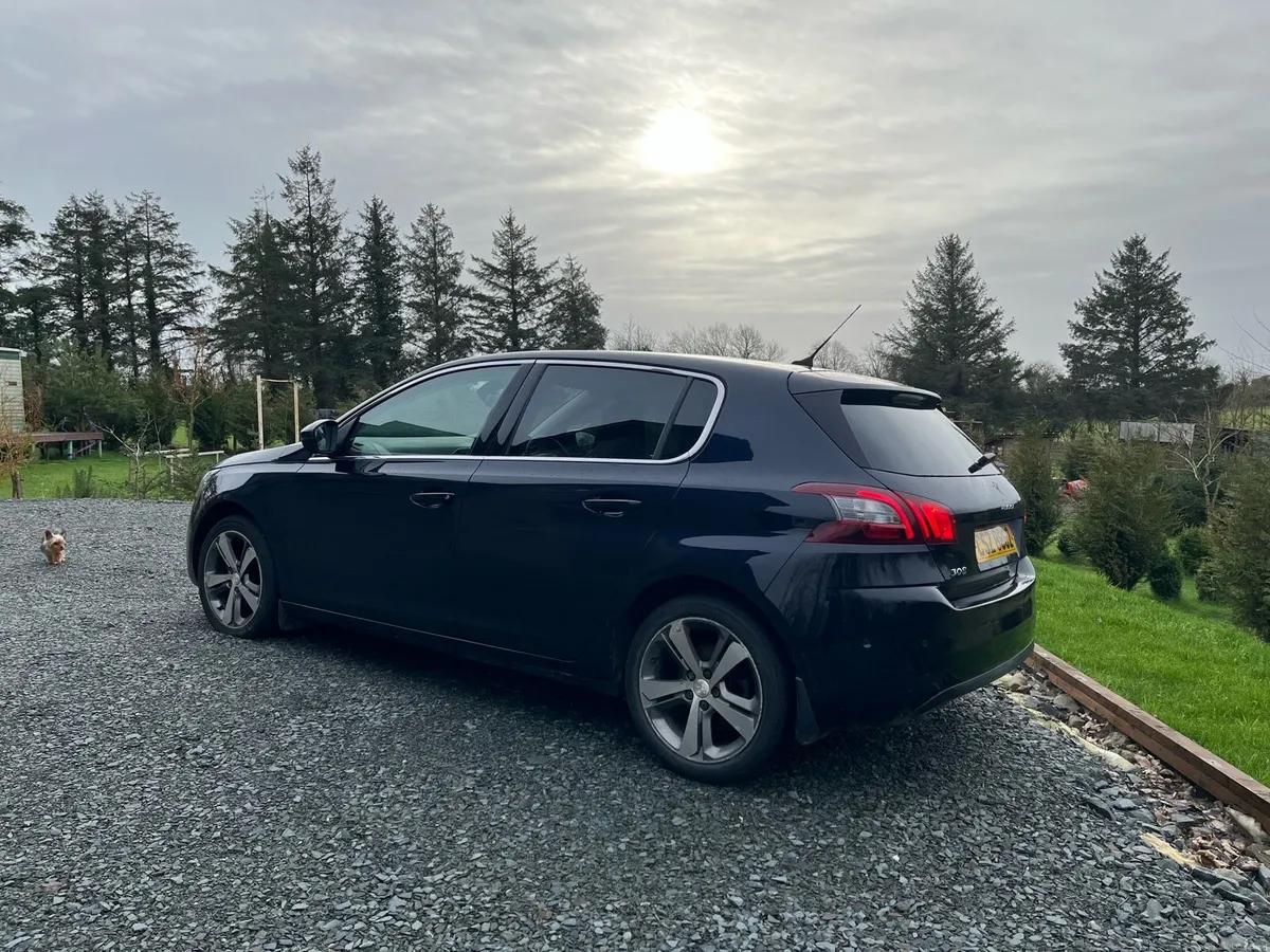💎2019 Peugeot 308 Tech Edition Automatic - Image 3