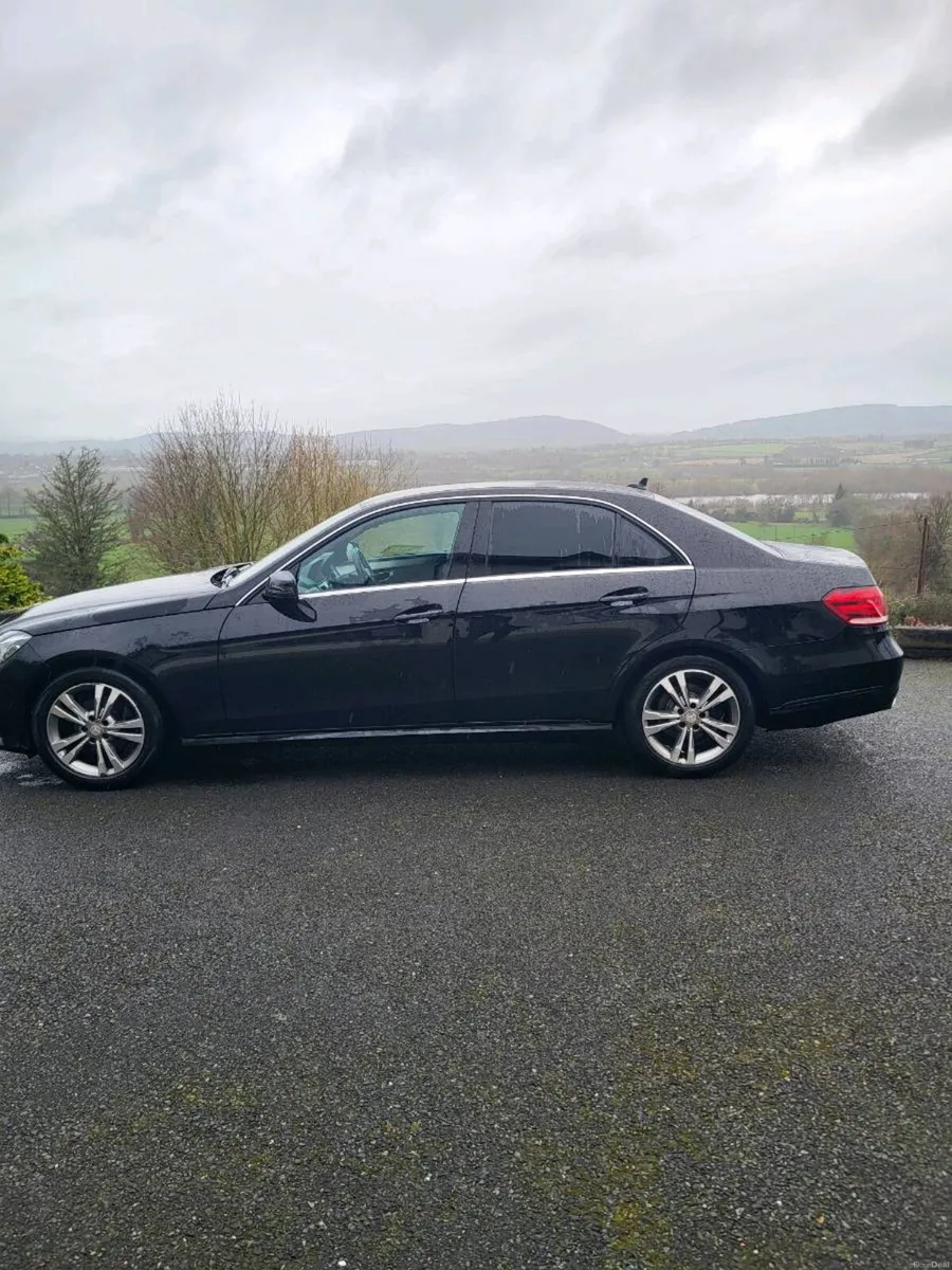 Mercedes E220 CDI BE SE 4FR Auto Black - Image 2