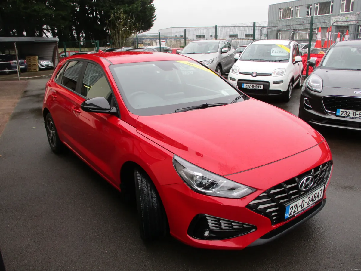 Hyundai i30 Deluxe diesel2022 - Image 3
