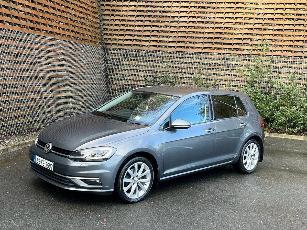 2019 Volkswagen Golf Match 1.5 TSI DSG 150 BHP - Image 4