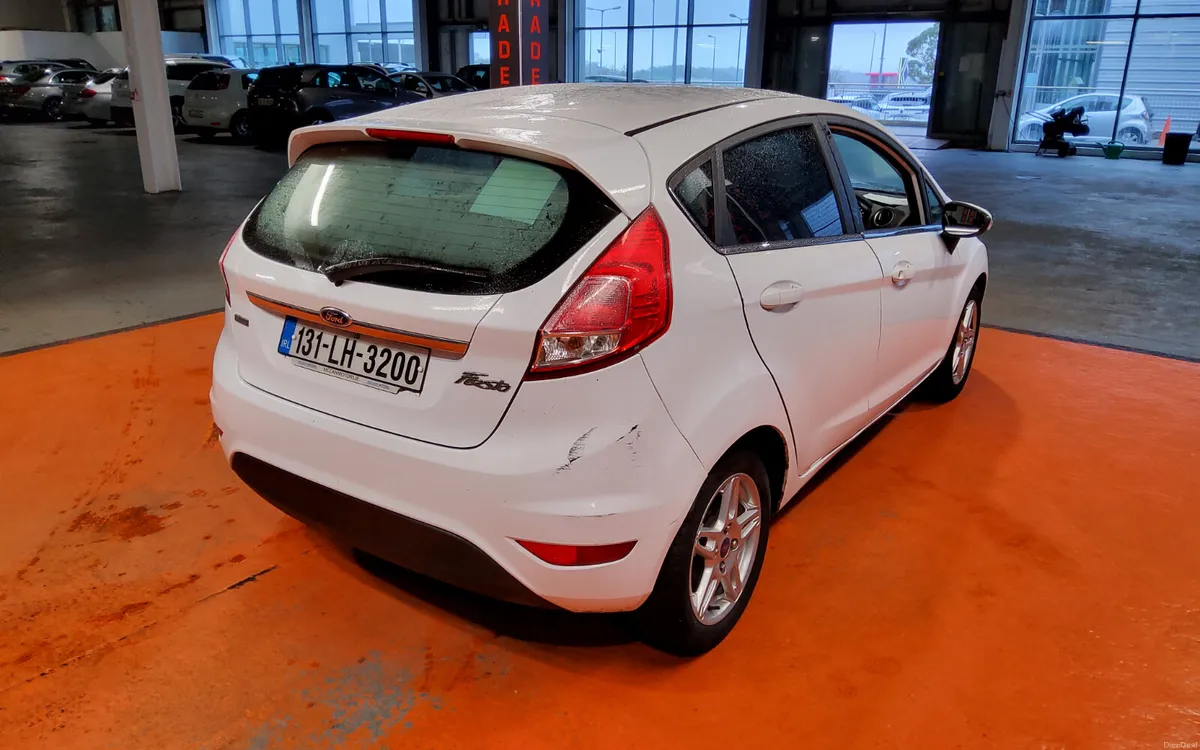 Ford Fiesta 2013 - Image 3