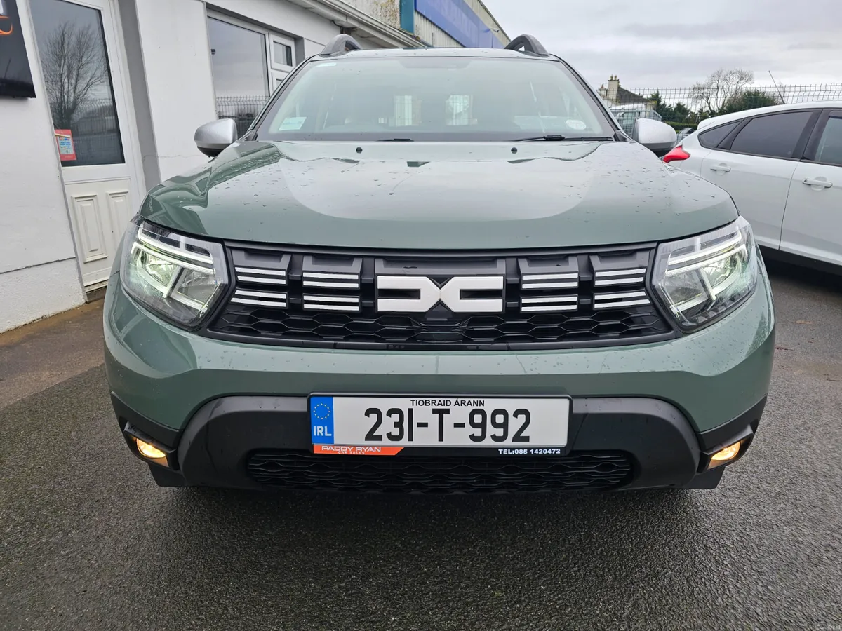 2023 Dacia Duster 1.5BlueDci Expression Manual - Image 4
