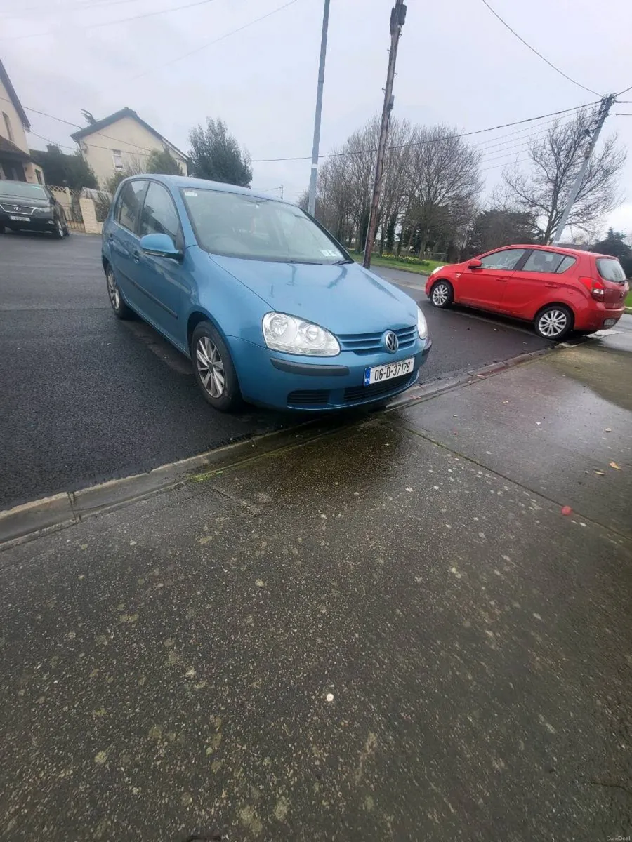 Volkswagen golf - Image 2