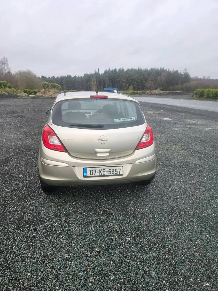 Opel corsa only 33k klms - Image 4