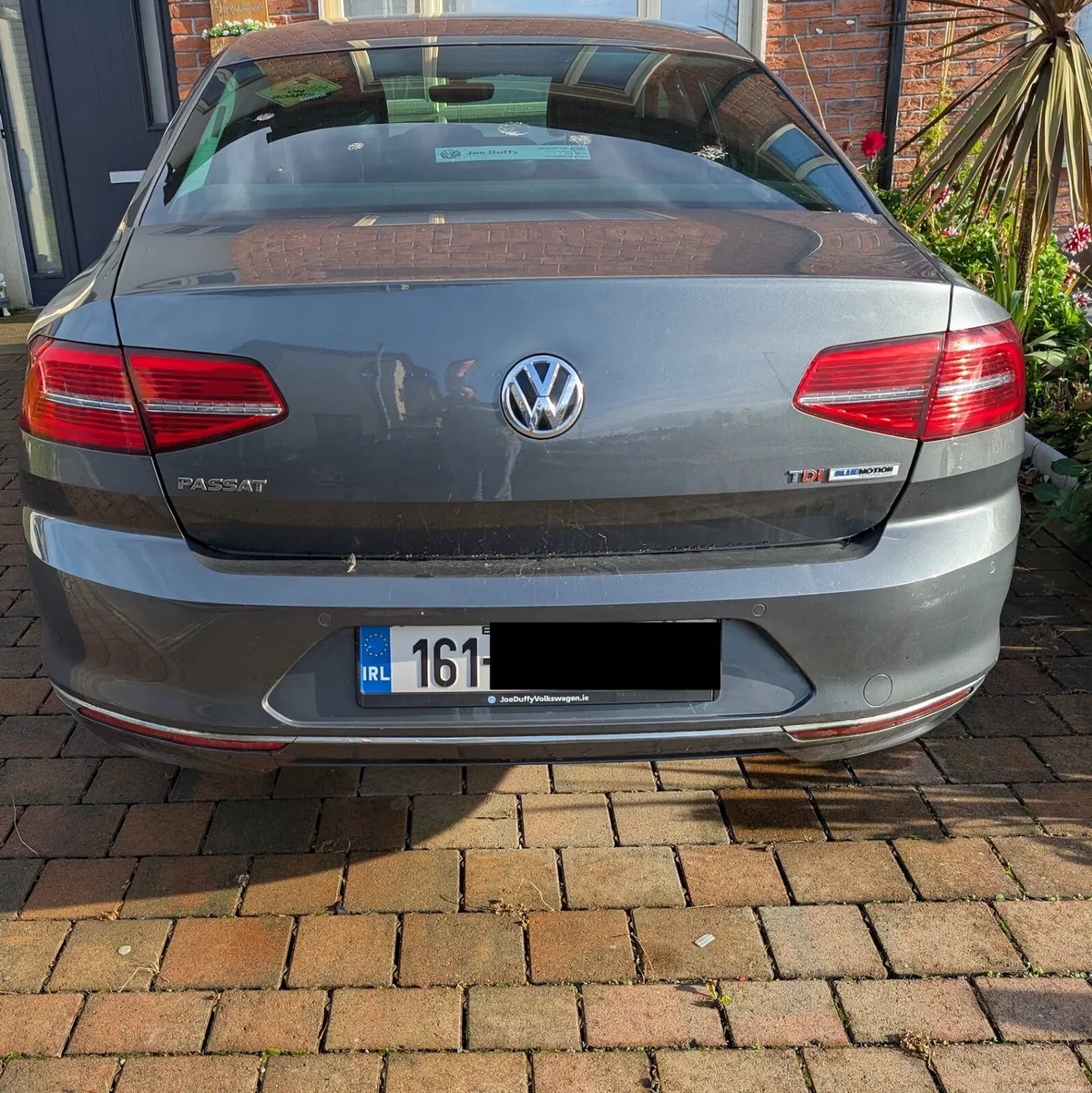 Volkswagen Passat 2016 - Image 4