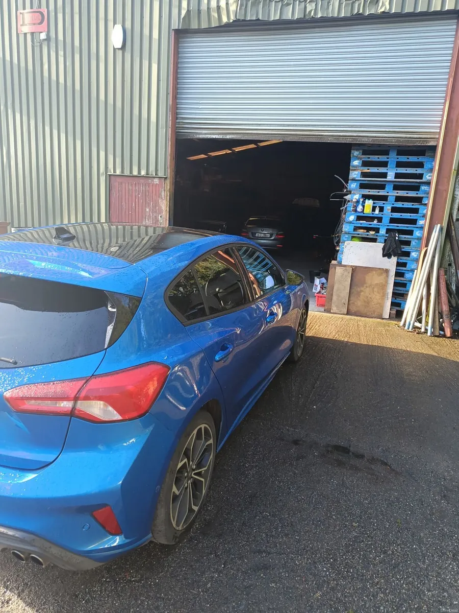 Ford Focus 2021 - Image 3