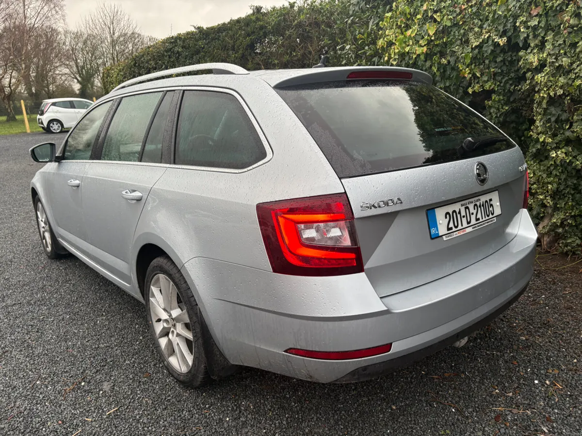 Skoda Octavia 2020 Estate - Image 4