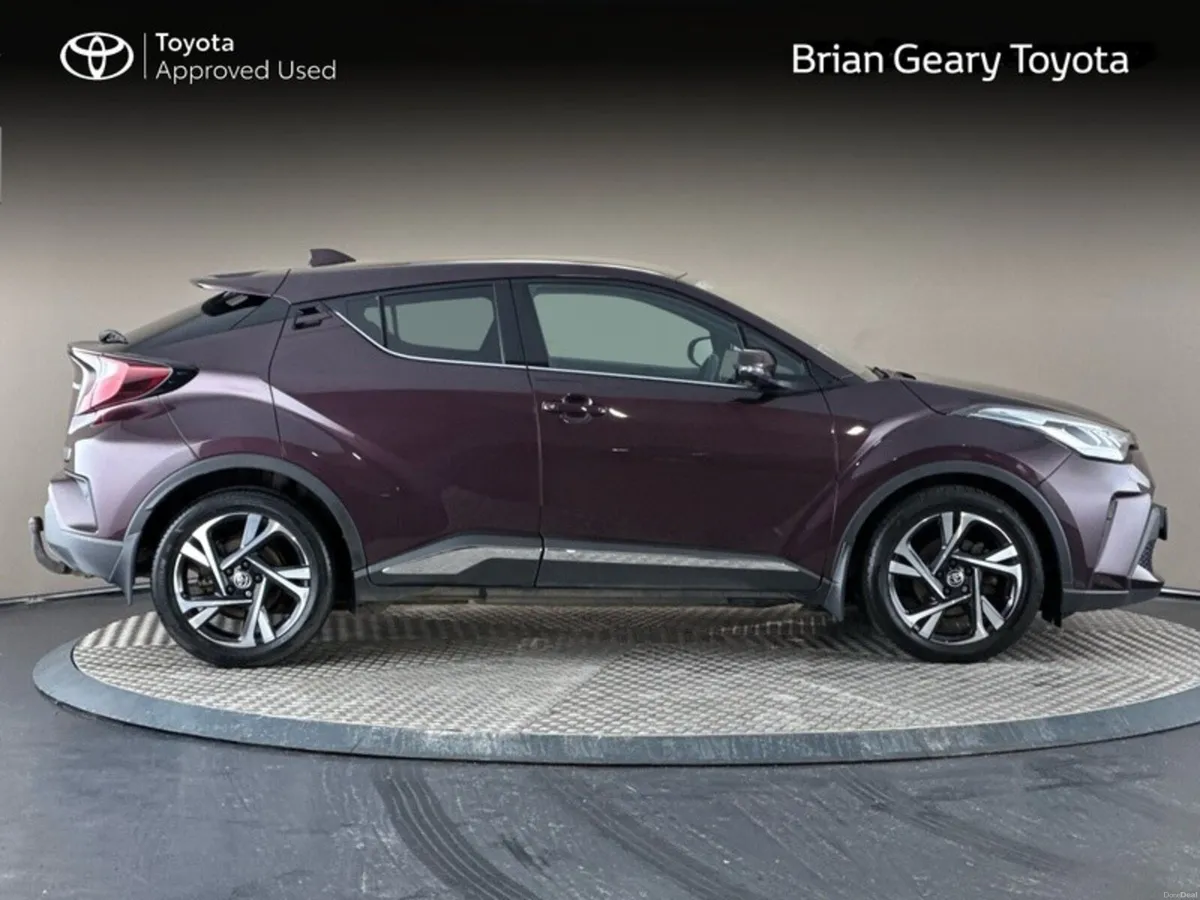 Toyota C-HR HYBRID SPORT - Image 3