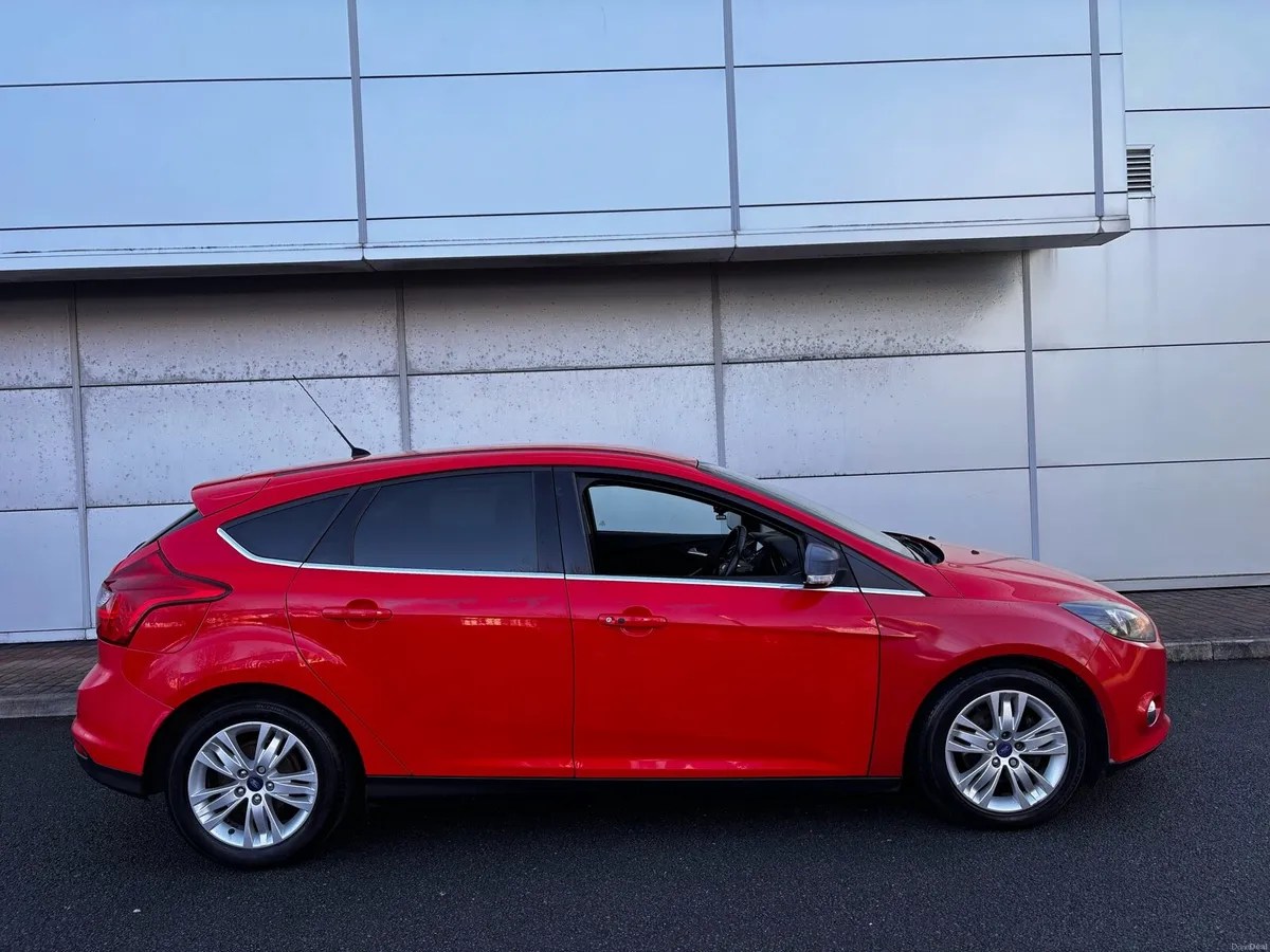 Ford focus 1.6 TDCI TITANIUM - Image 2