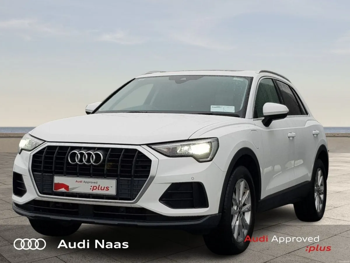 Audi Q3 45 TFSI E S Tronic SE - Image 3