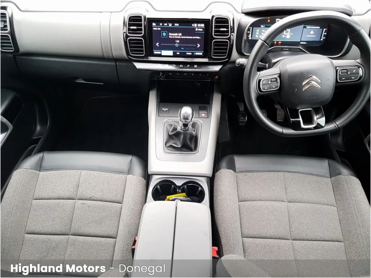 Citroen C5 Aircross FEEL Blue HDI 130 S&S 6MT - Image 2