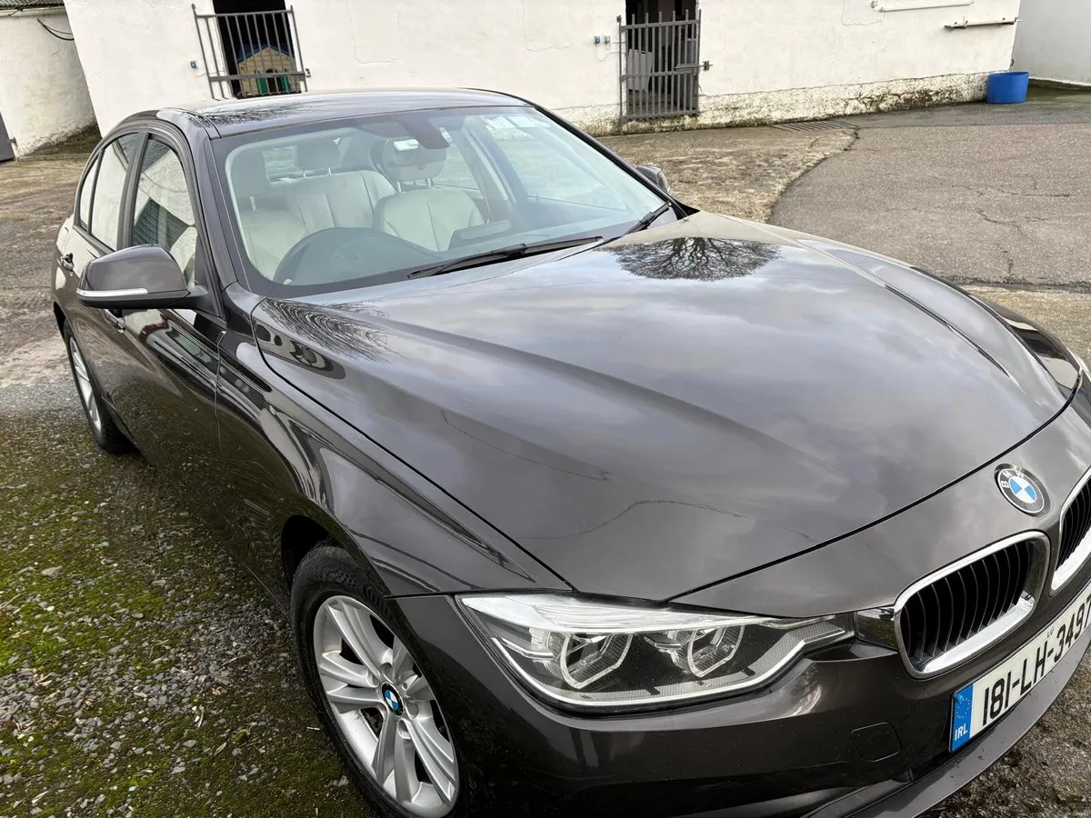 BMW 3-Series 2018 - Image 1