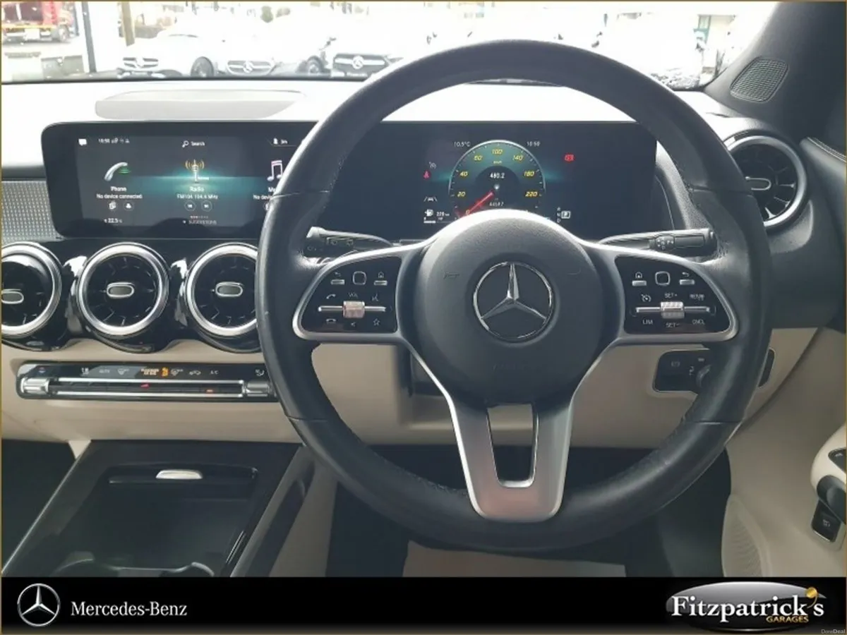 Mercedes-Benz GLB 200 d Progressive Auto 7 seats - Image 2