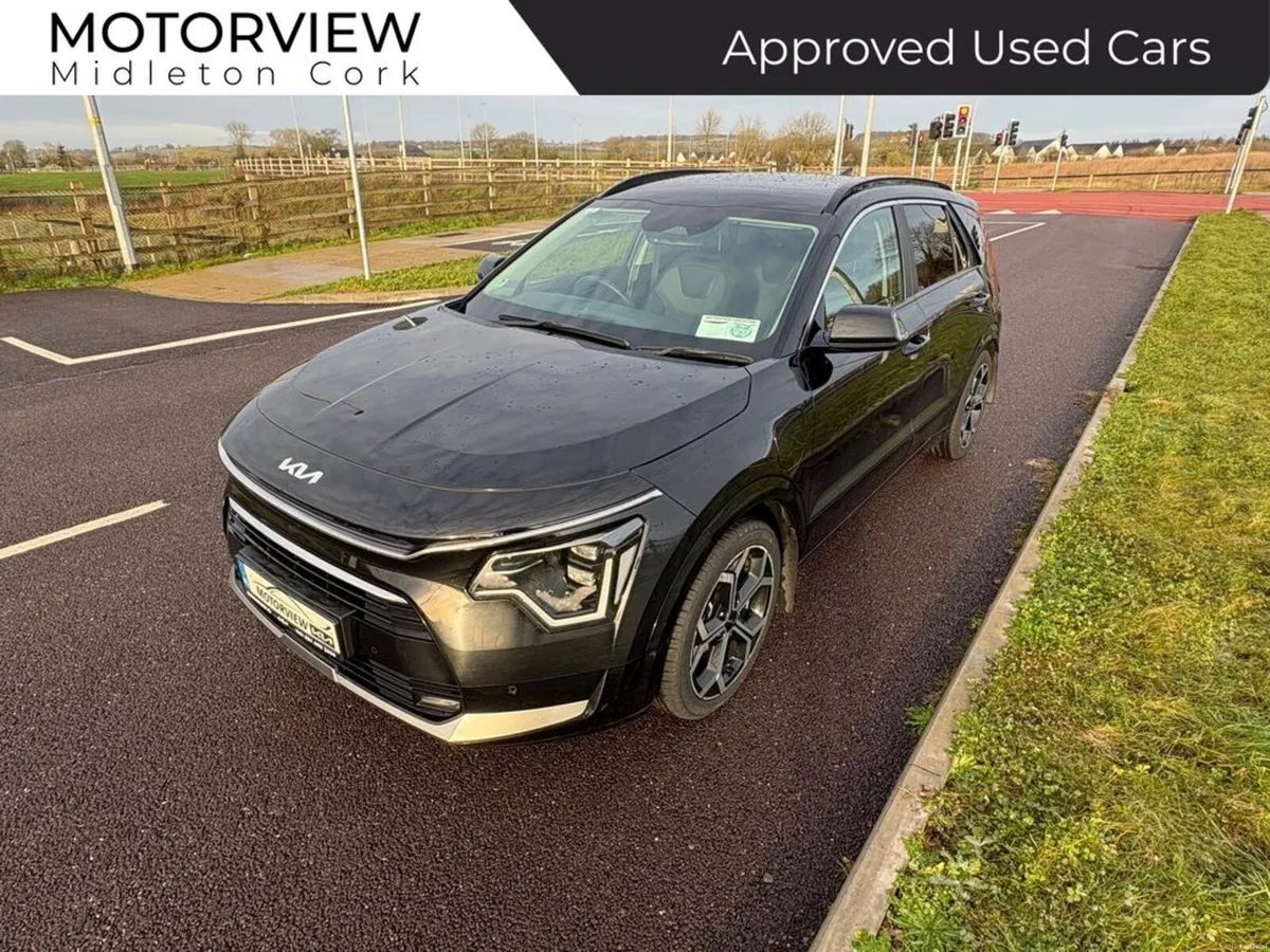 Kia Niro PHEV 1 Owner from New. 232! Warranty til - Image 4