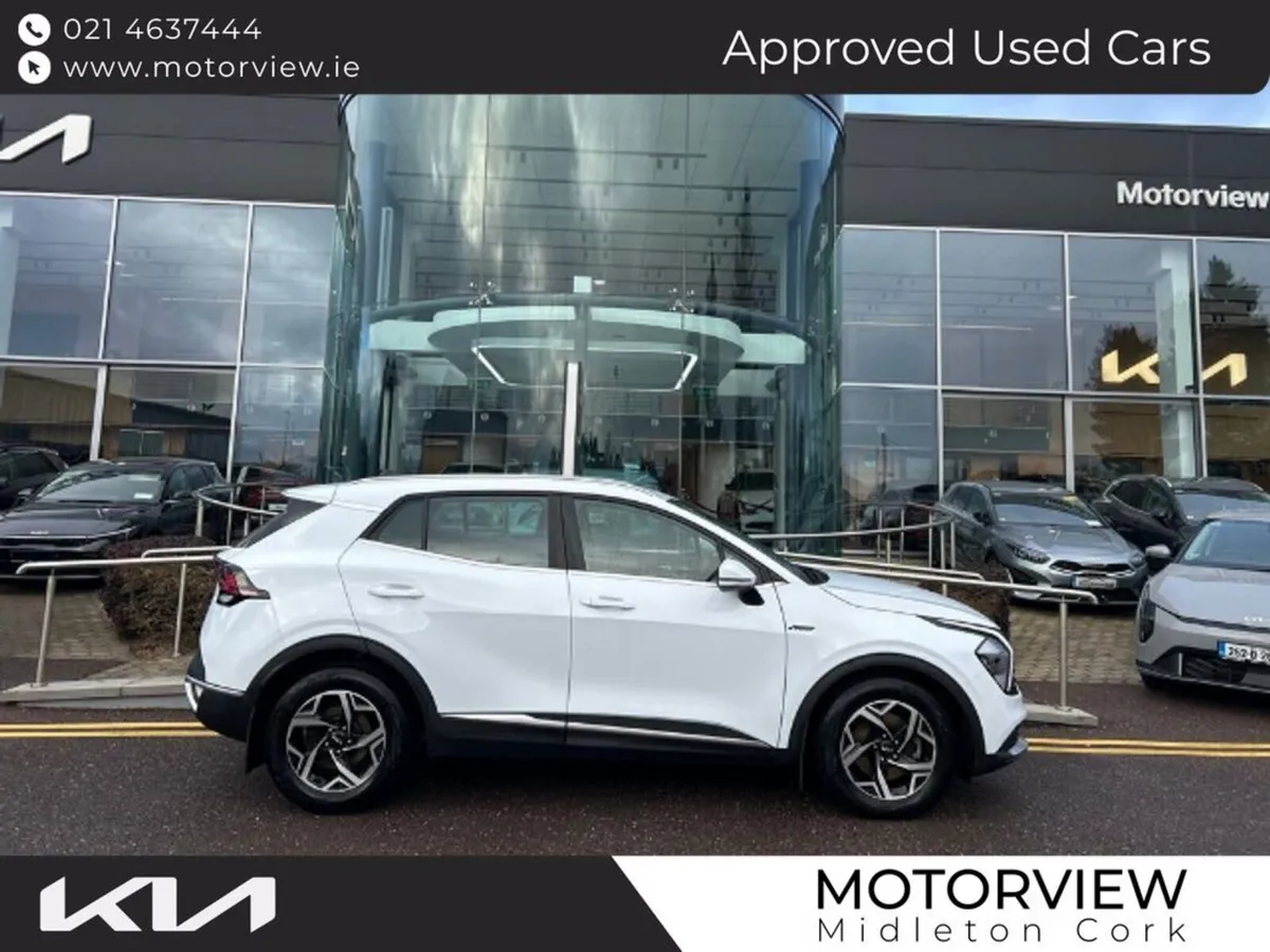 Kia Sportage Premium spec 1.6D 1 Owner from new! O - Image 1