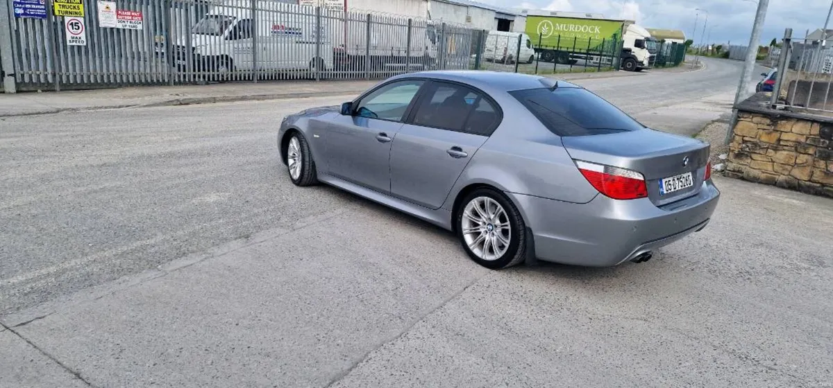 BMW 2005 M SPORT 523i - Image 3
