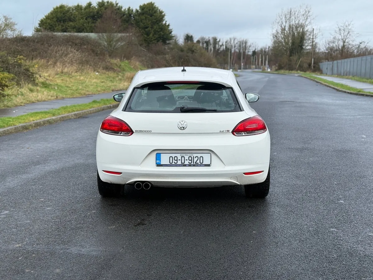 2009 Volkswagen Scirocco 2L TSI FSH LOW KM - Image 4