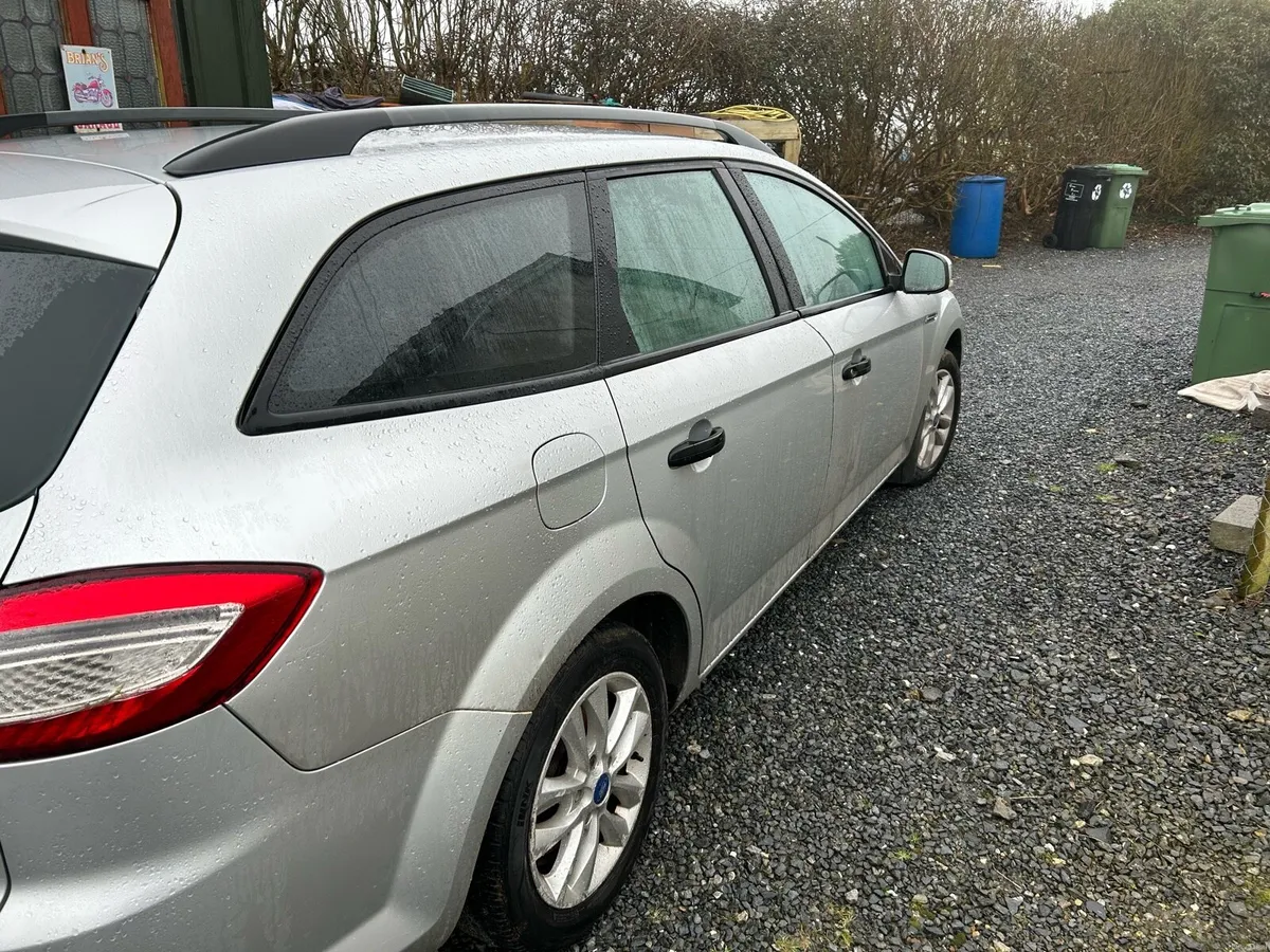 Mondeo 2ltr diesel nct/tax - Image 4