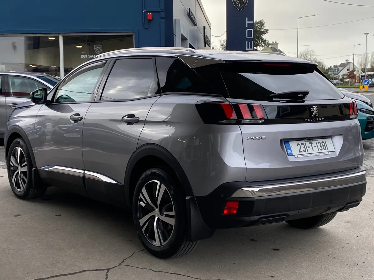 Peugeot 3008 1.5 BlueHDi 130bhp Auto Allure - Image 3