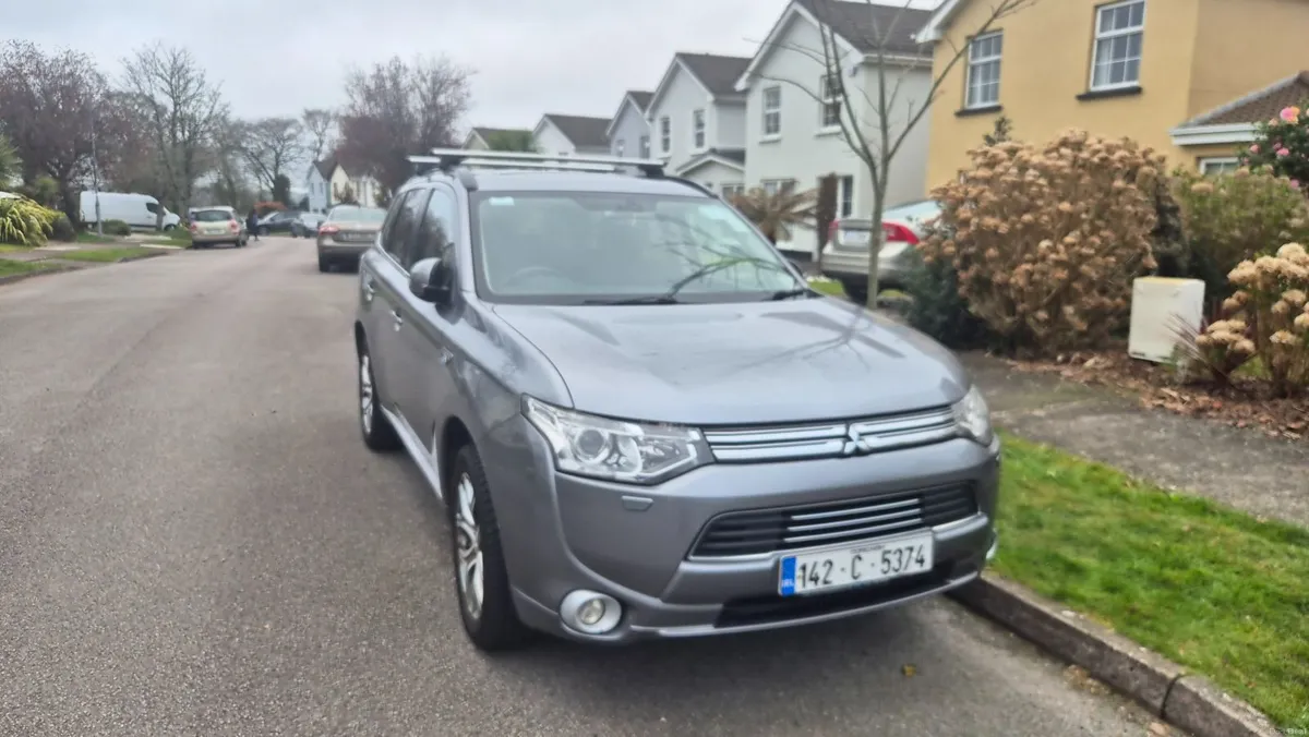 Mitsubishi Outlander 2014 - Image 4