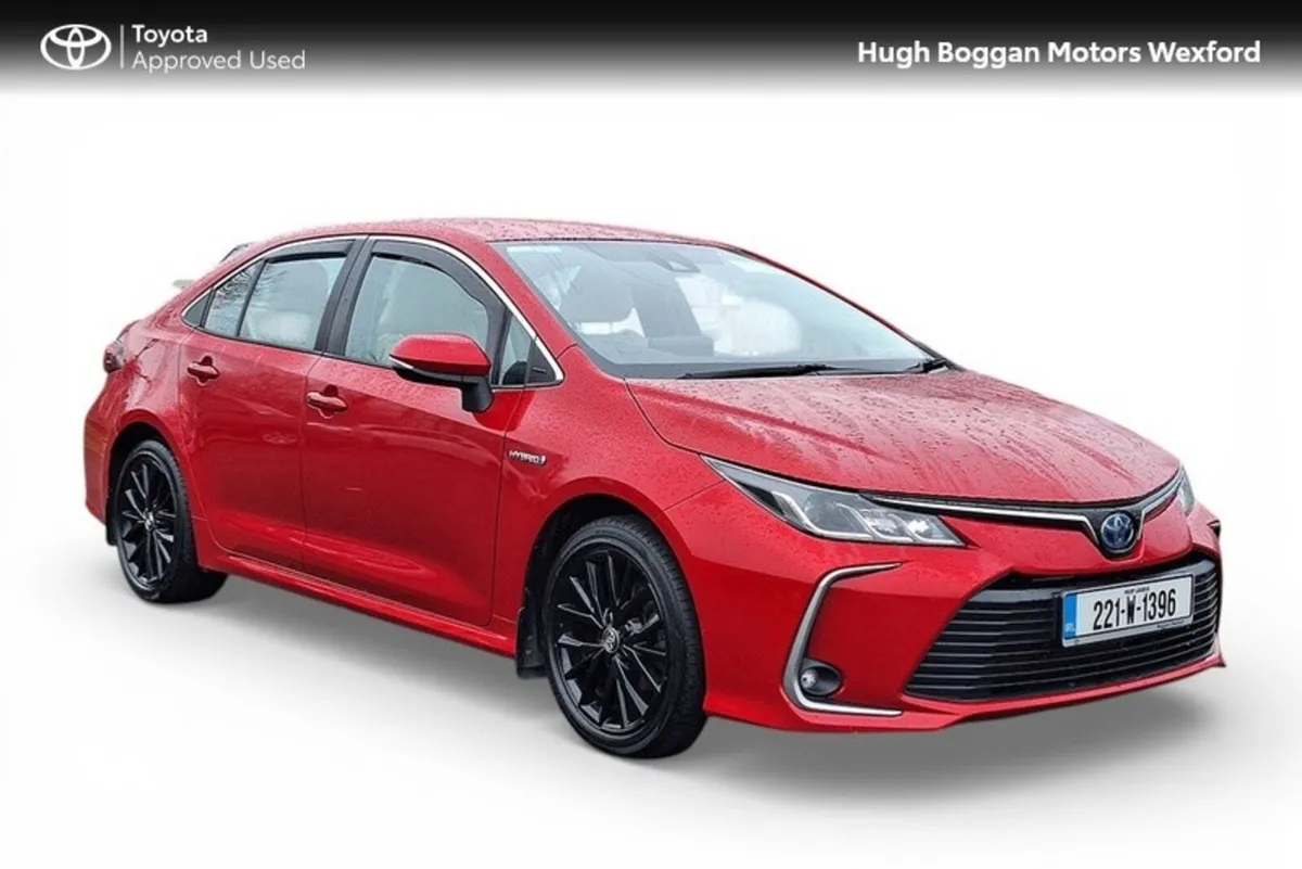 Toyota Corolla BEIGE LEATHER SEATS & TOWBAR - Image 1