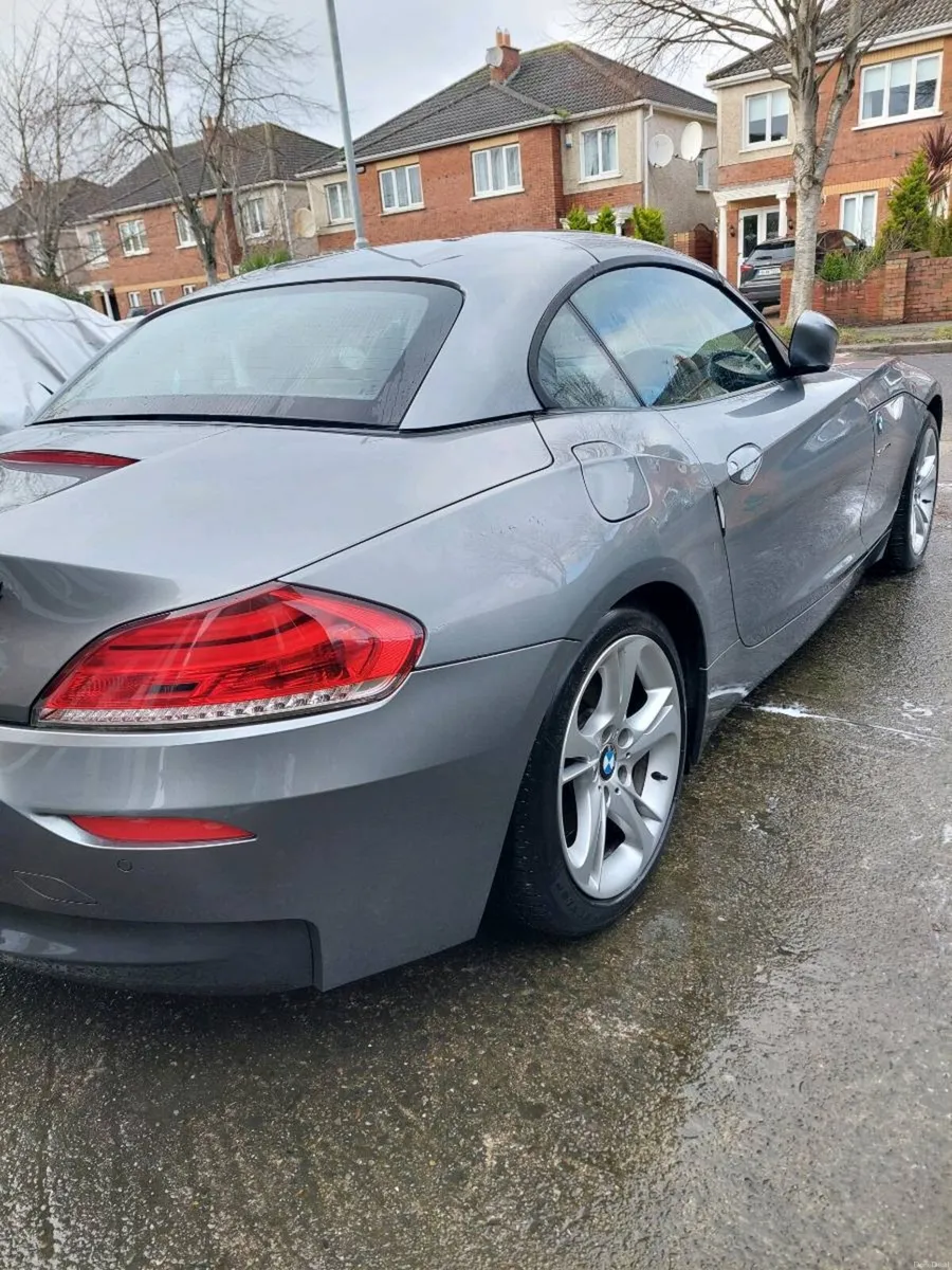 2013 BMW Z4 - Image 2