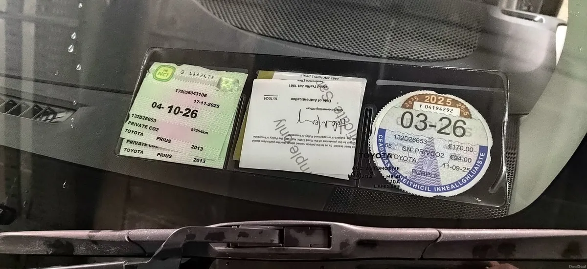 Toyota Prius 2013 November - Image 3