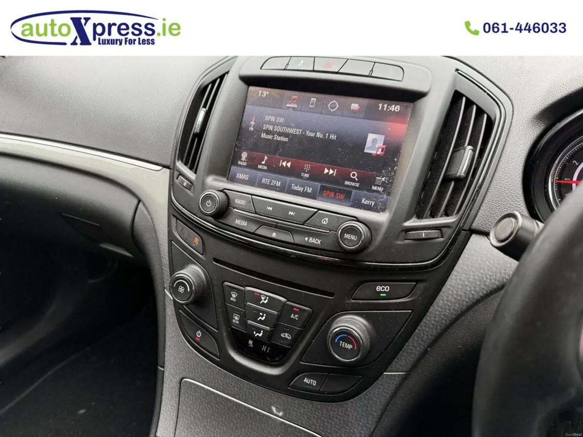 Opel Insignia Sports Tourer SW 5DR - Image 4