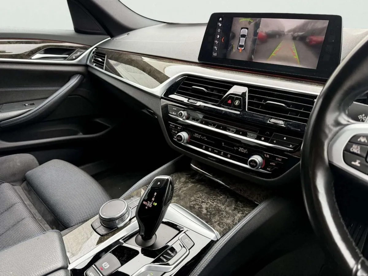 BMW 5-Series M-SPORT 523D , Automatic - Image 4