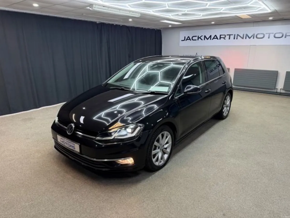 Volkswagen Golf TSI Comfortline Tech Edition - Image 4