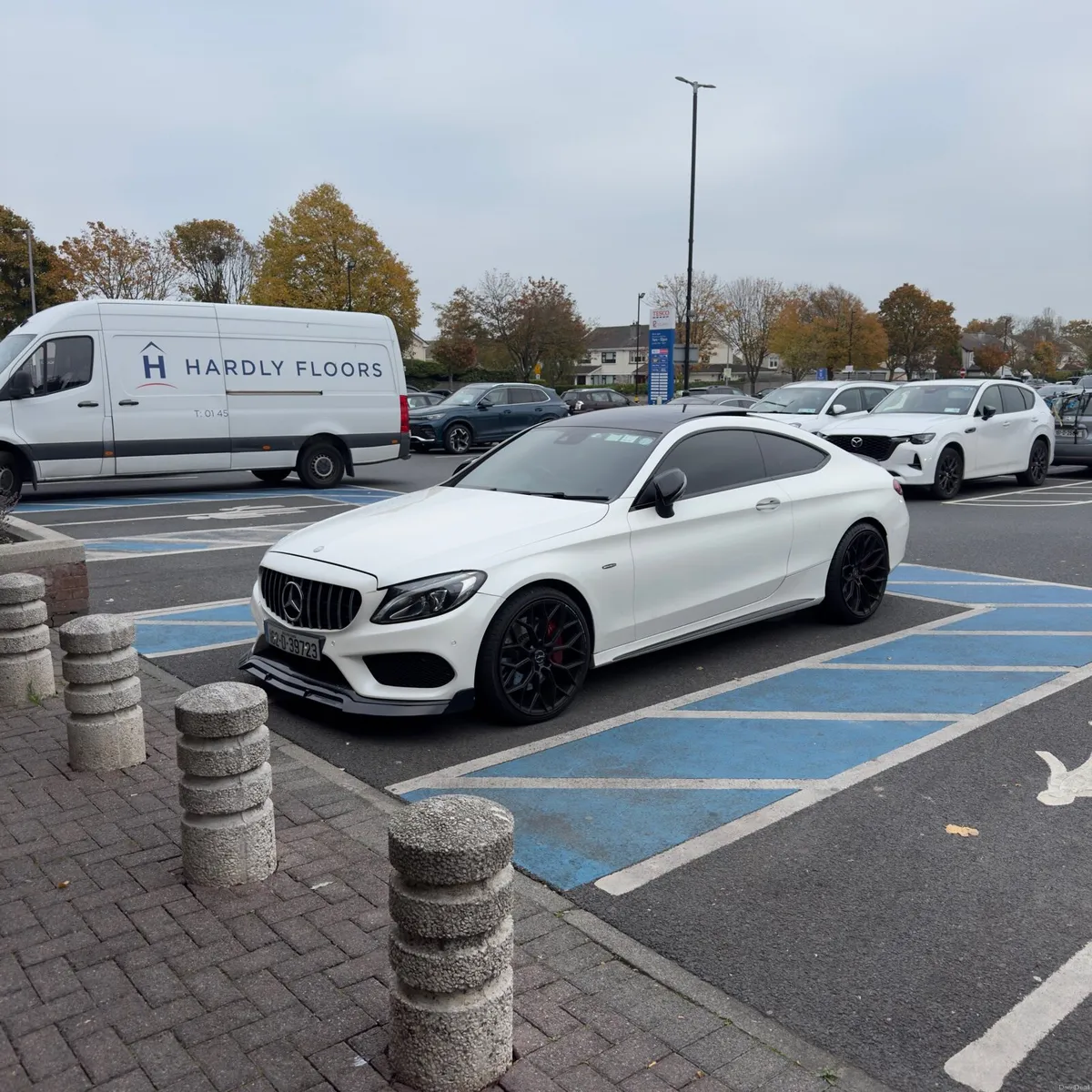 Mercedes-Benz C43 AMG - Image 1
