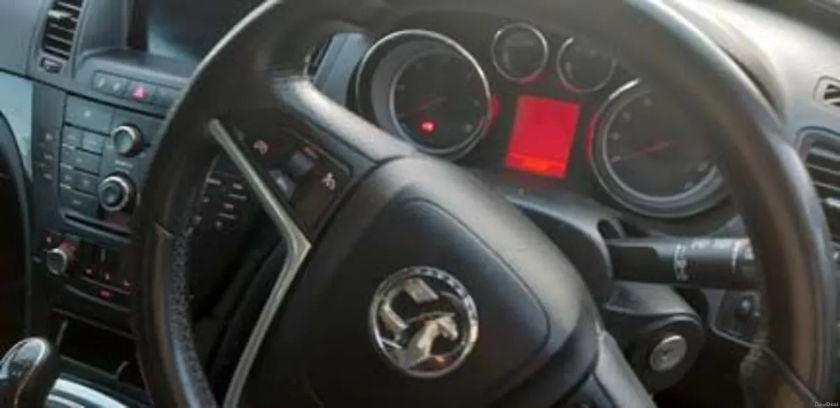 Vauxhall Insignia Tourer CDTI SRI 158BHP N - Image 3