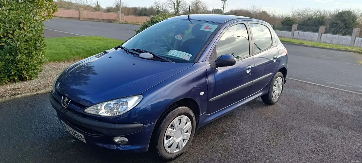 Peugeot 206 2005 Automatic - Image 2