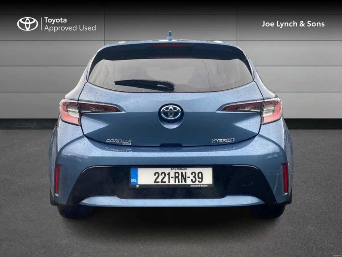 Toyota Corolla Luna Hatchback - Image 4