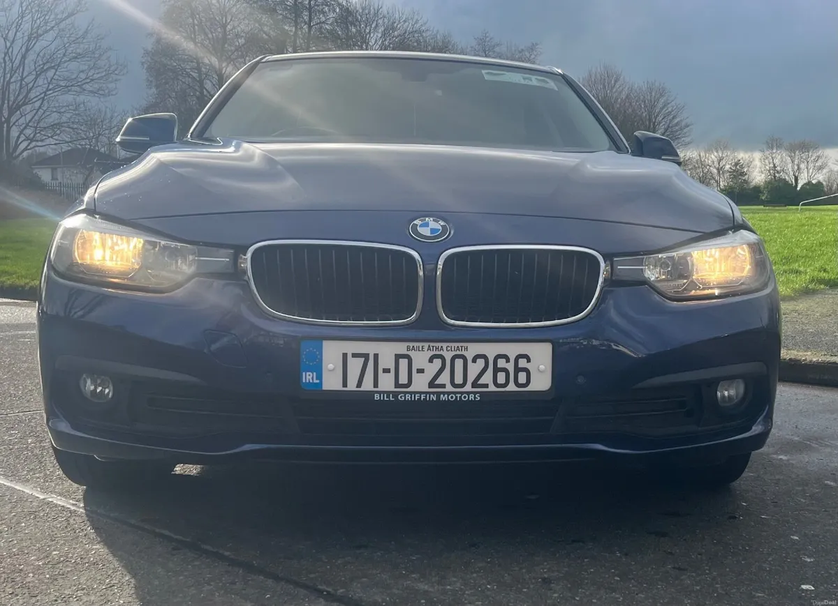 BMW 3-Series 2017 - Image 1
