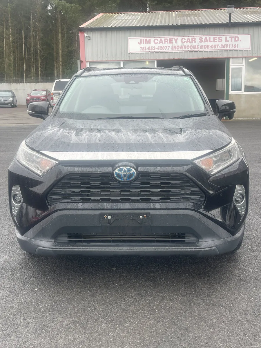 2019-2 Toyota Rav 4 - Image 2