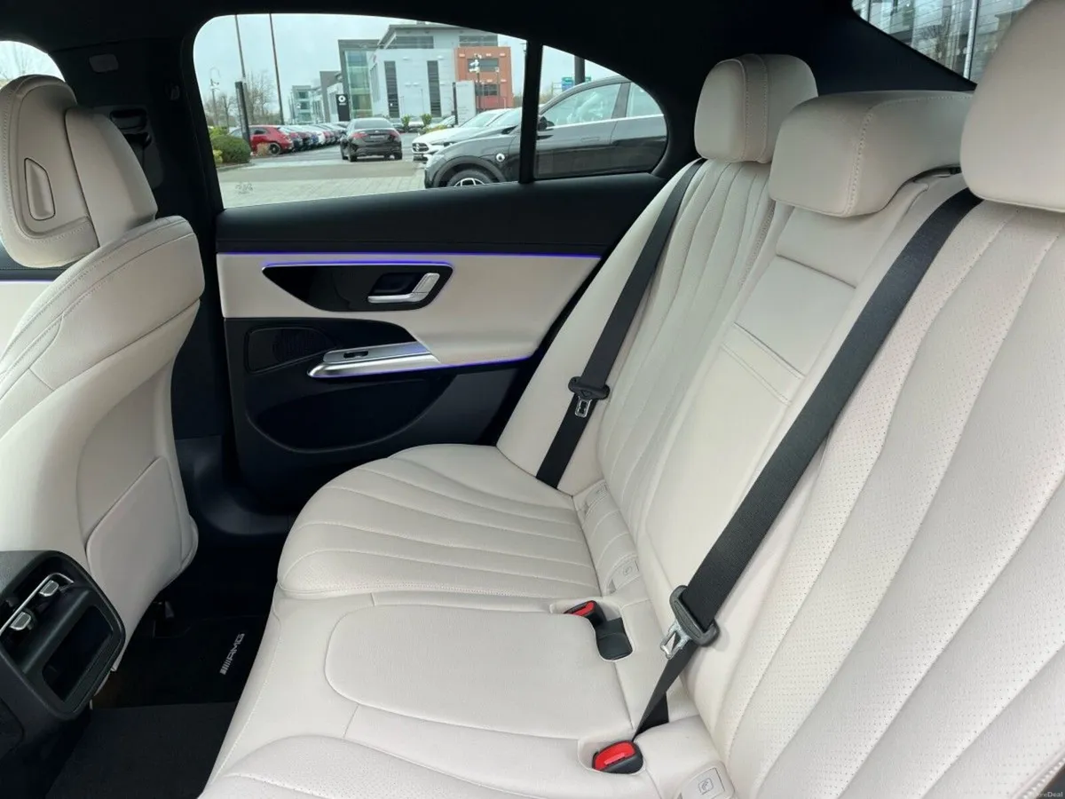 Mercedes-Benz E-Class E 300E AMG Line Plus MHEV Sa - Image 4
