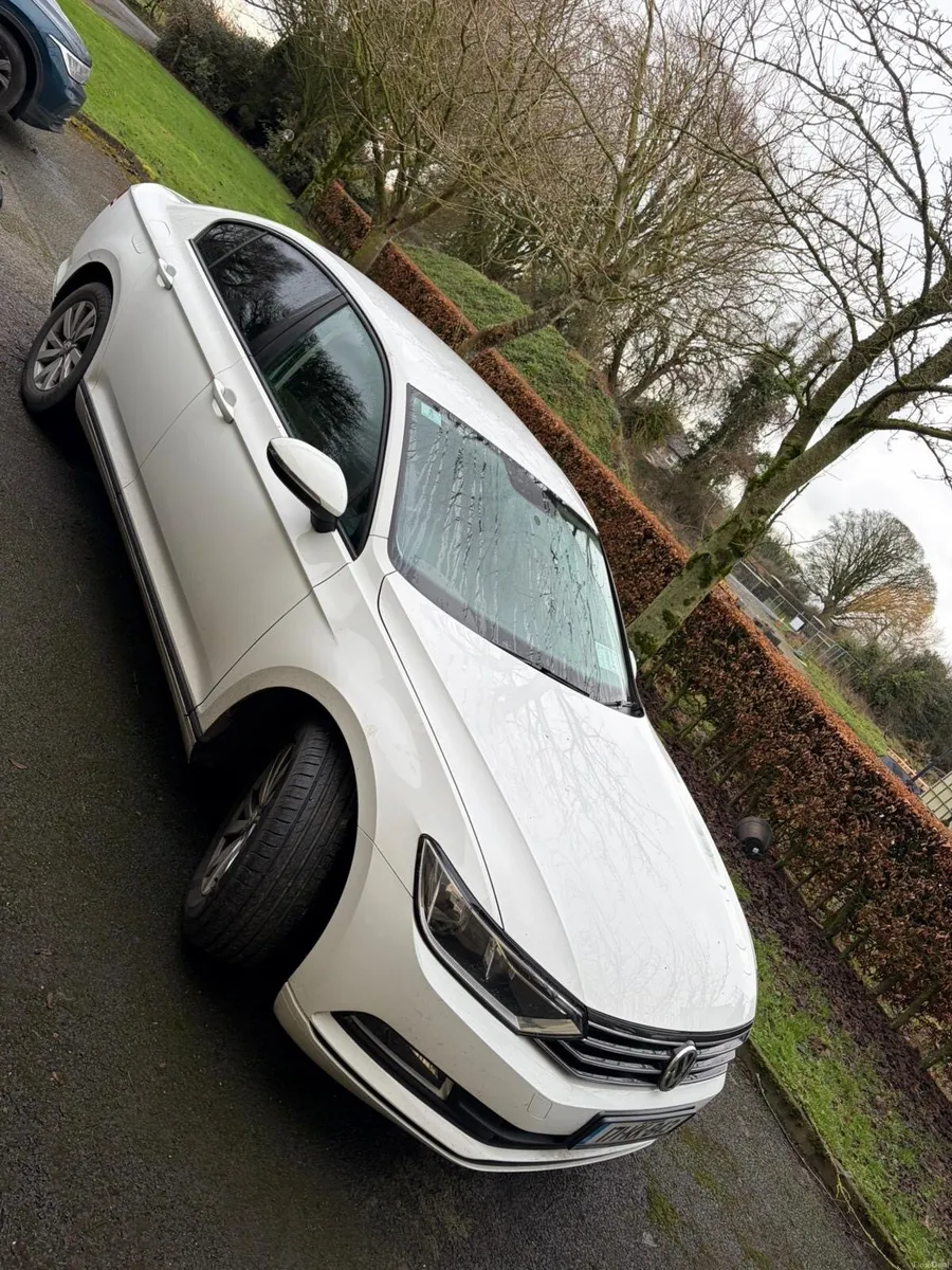 171 VW Passat 1.6 - Image 2