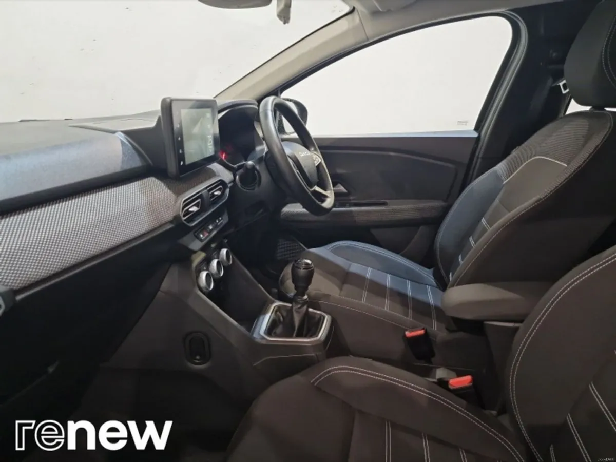 Dacia Jogger TCe 110 Expression 7 Seater - Image 5