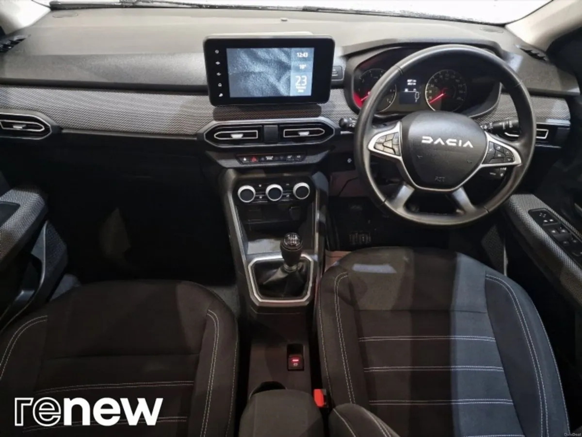 Dacia Jogger TCe 110 Expression 7 Seater - Image 3