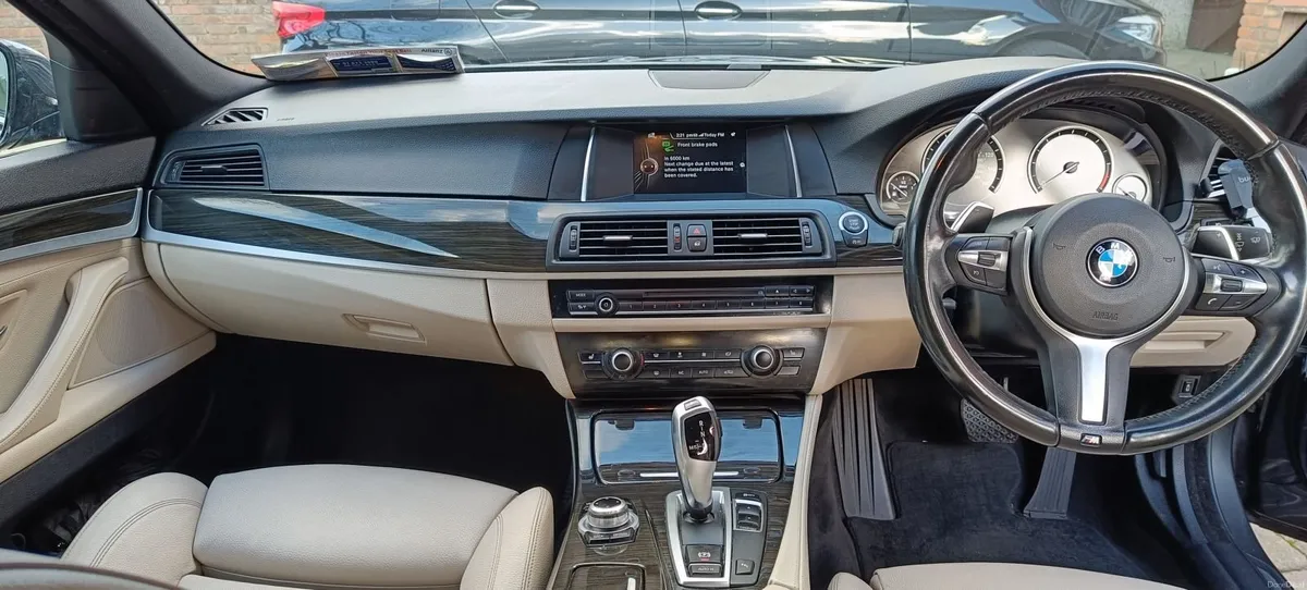Reduced !! 2016 BMW 5-Series 520D MSport Auto. - Image 4