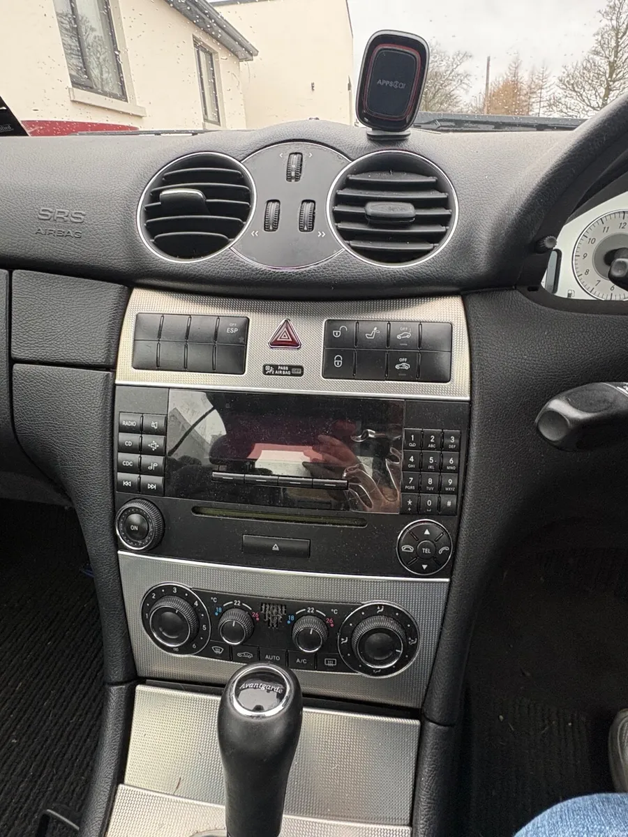 Mercedes-Benz CLK 2007 - Image 3