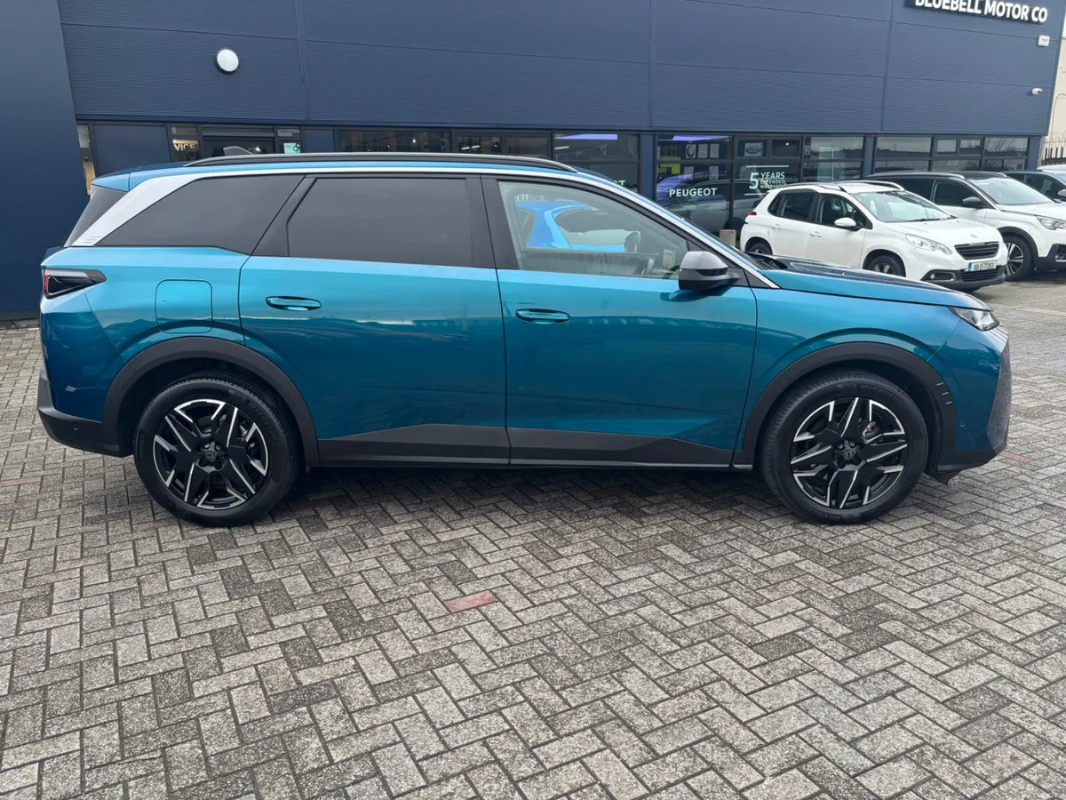 Peugeot 5008 2025 - Image 3