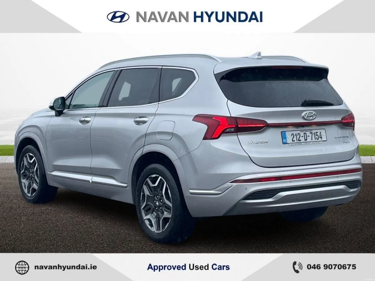 Hyundai Santa Fe 1.6 PHEV 4WD Executive Plus Auto - Image 6