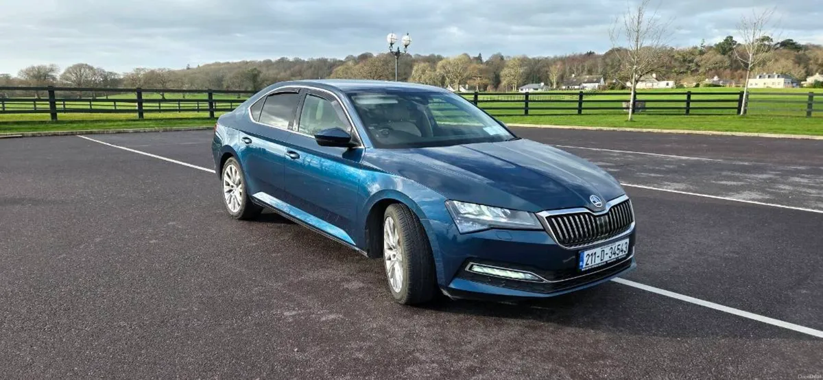 Skoda superb - Image 2