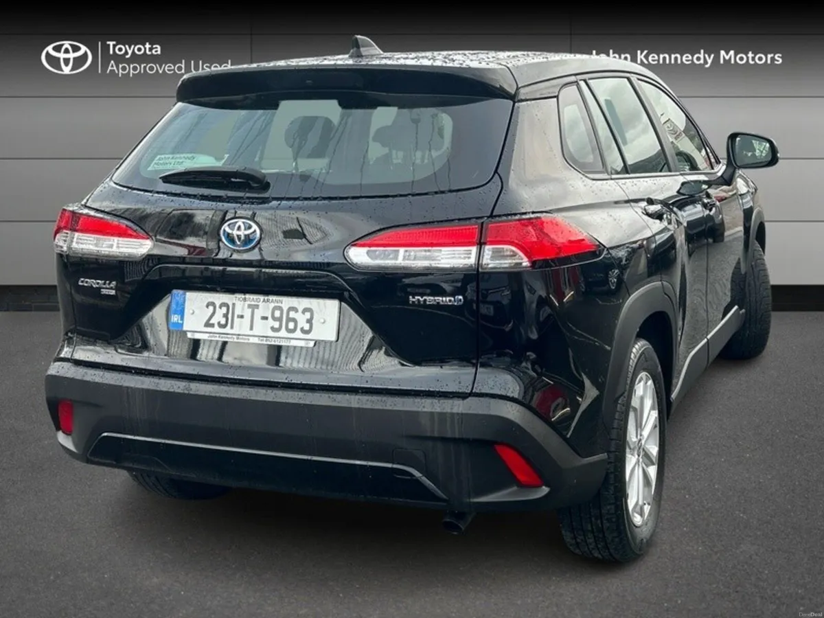 Toyota Corolla Cross LUNA 2.0 - Image 2