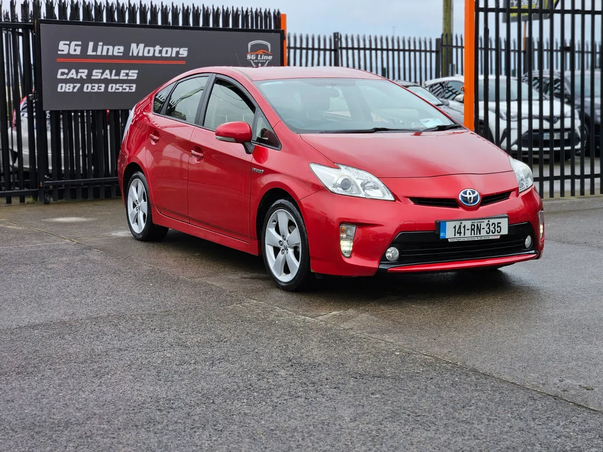 Toyota Prius 1.8 Hybrid - Image 1
